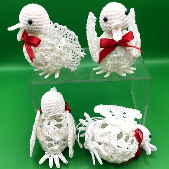 Set 4 Vintage Crochet Bird Ornament Handmade Dove 1980s White Xmas Holiday Décor - Picture 1 of 9